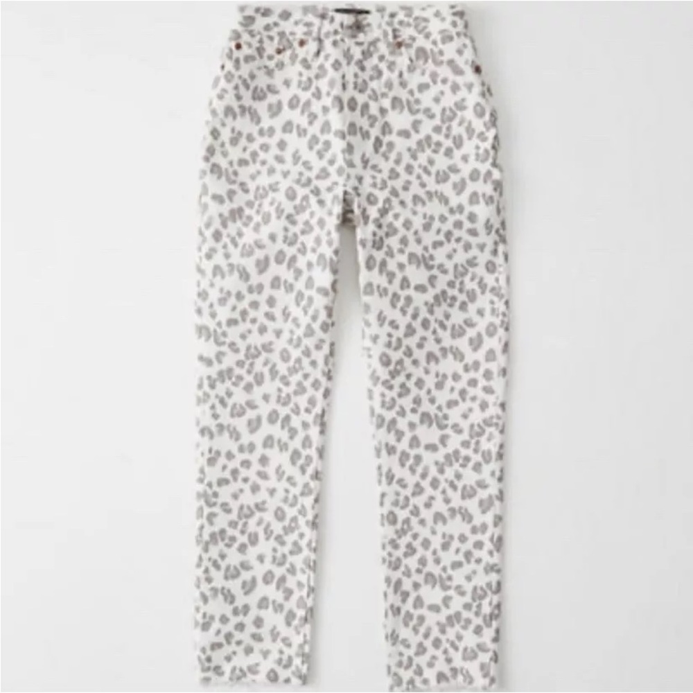 Abercrombie & Fitch Leopard Mom Jeans
